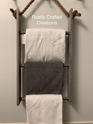 Hanging Blanket Ladder